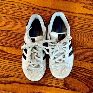 Adidas Superstars